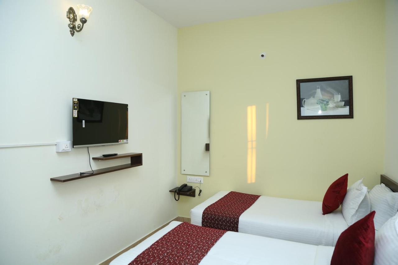 Hotel Bangalore Airport Inn, Airport Pickup & Drop Available 24X7 Yelahanka Luaran gambar
